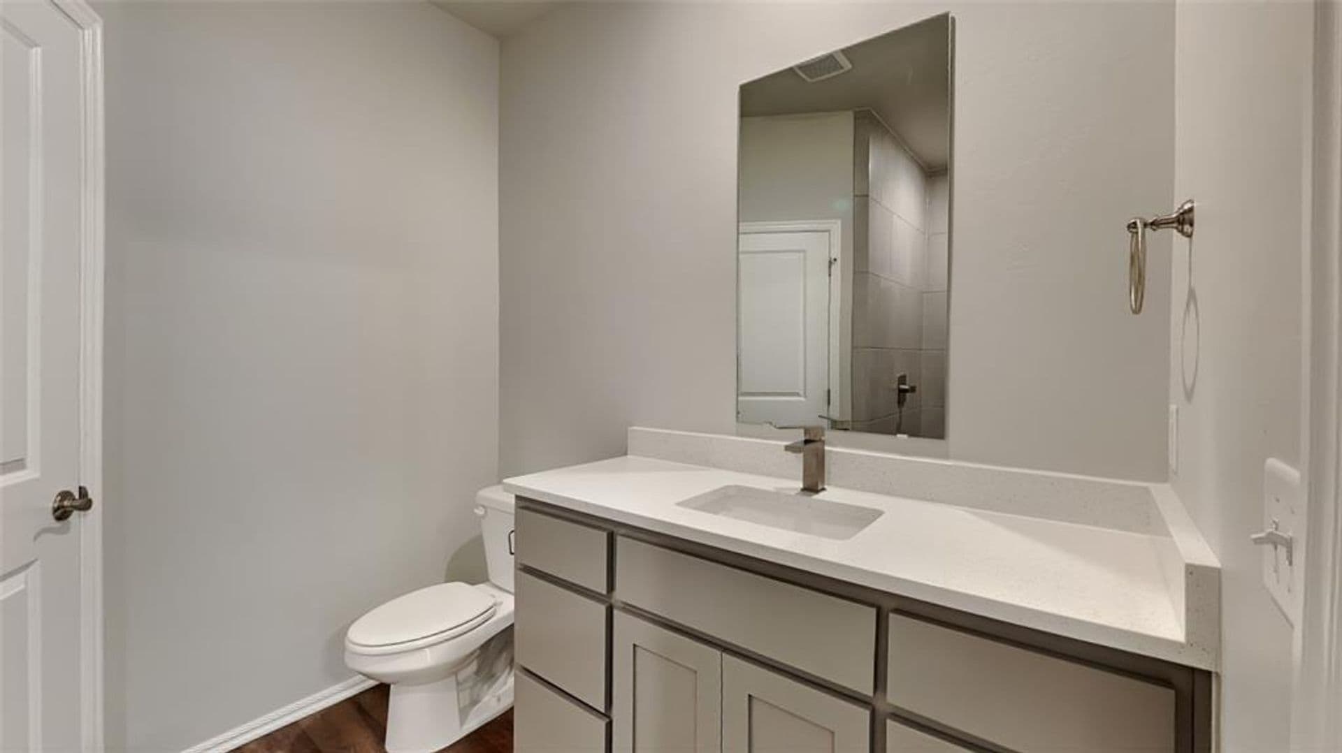 Yukon House: 12601 Florence Lane