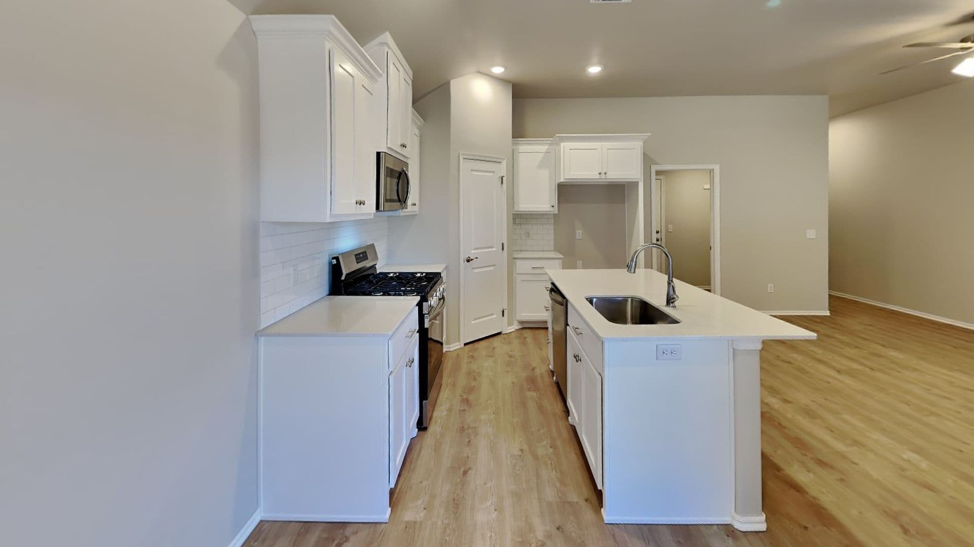 Yukon House: 12709 Cortona Terrace