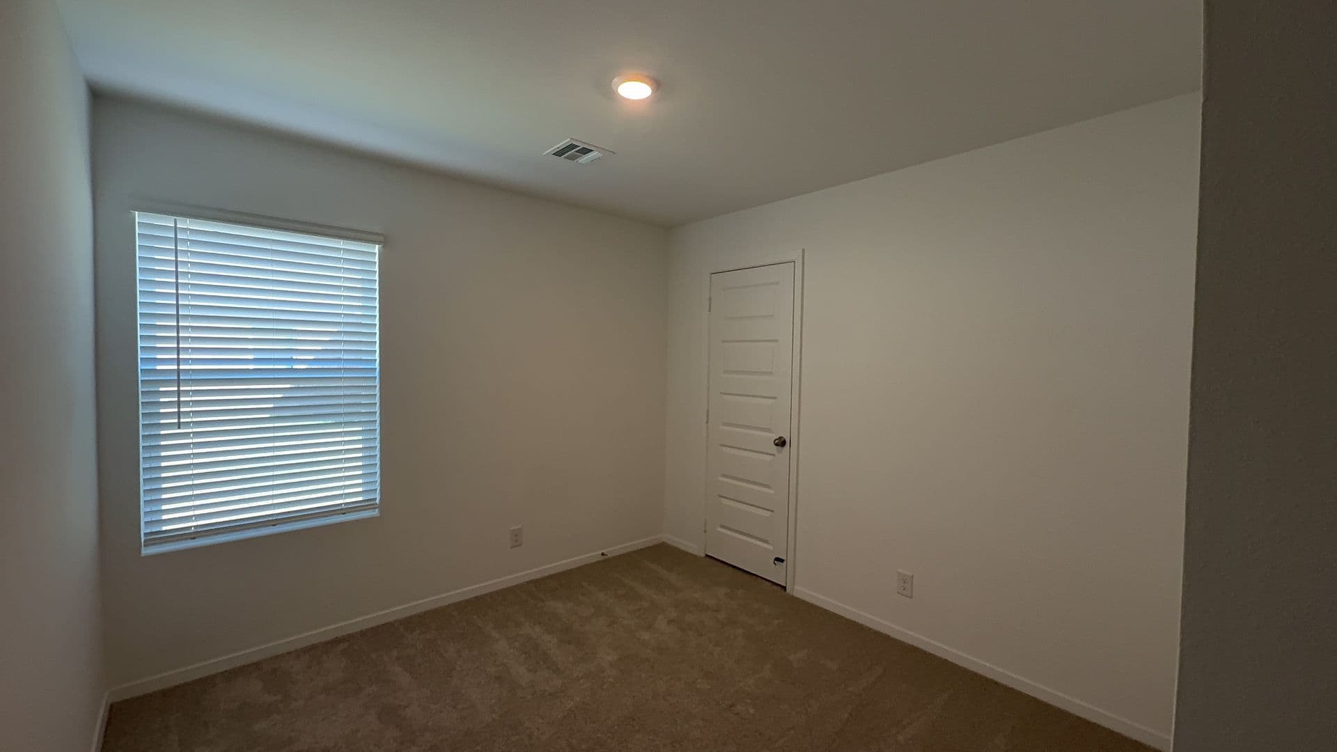 Broken Arrow House: 7304 S Maple Ave