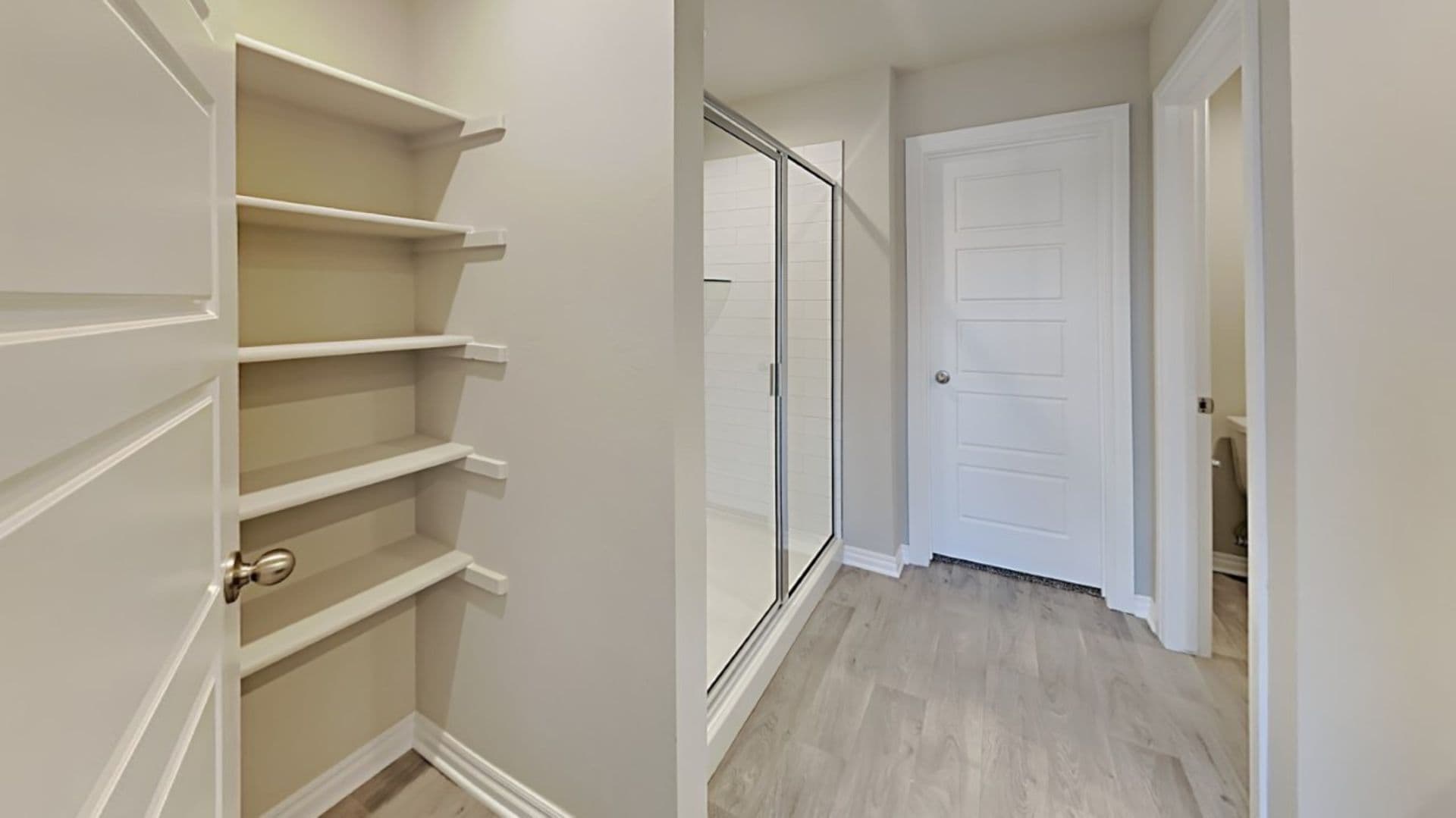 Mustang House: 4312 Colt Drive