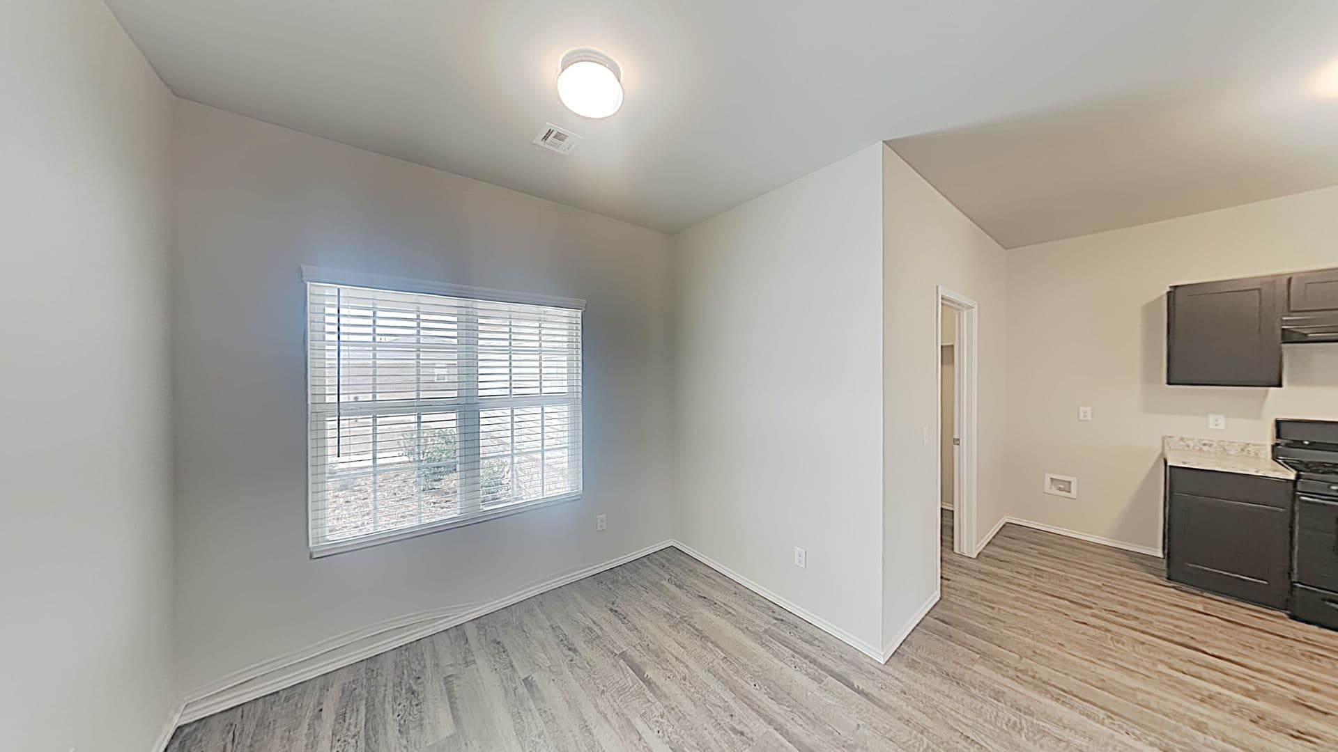 Mustang House: 2009 W Antler Way