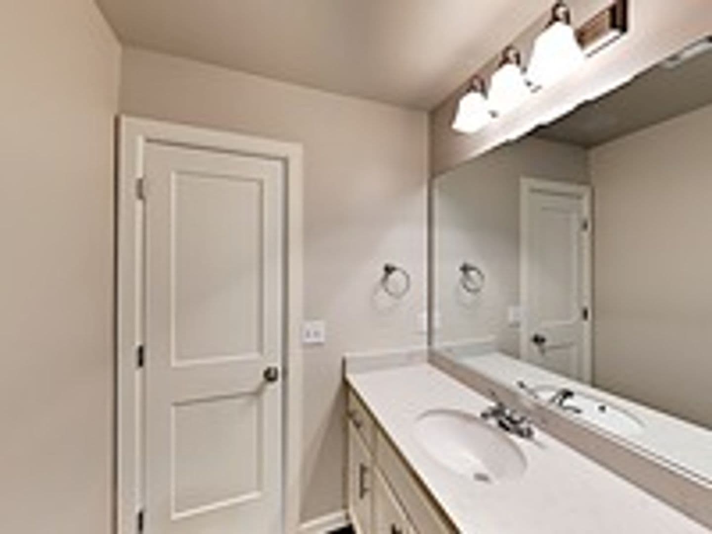 Oklahoma City House: 4916 Avion Court