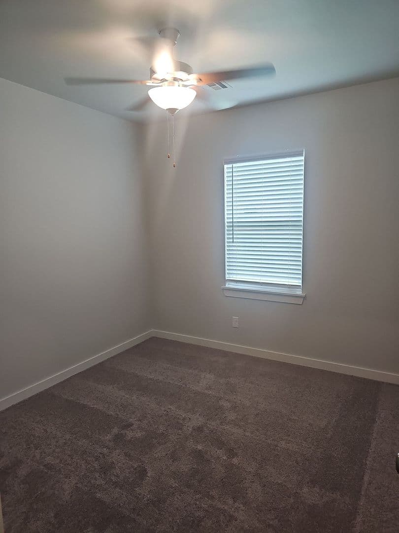 Guthrie House: 11751 Sweeping Lane