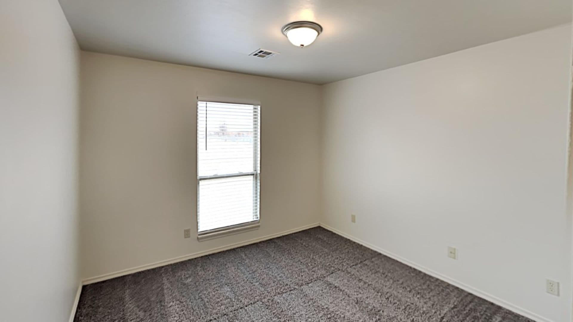 Yukon House: 3605 Galatian Way