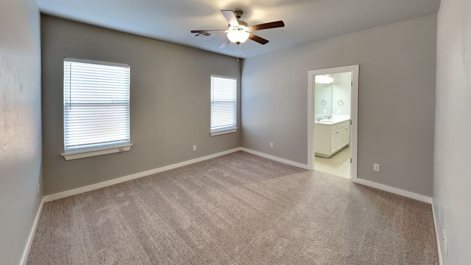 Newalla House: 17200 SE 164th Street
