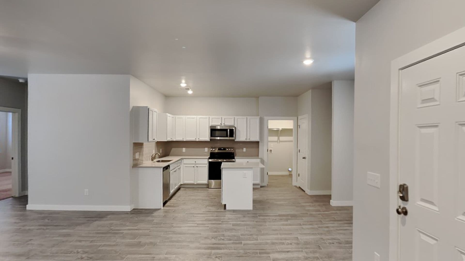 Newalla House: 17630 Blackhawk Court