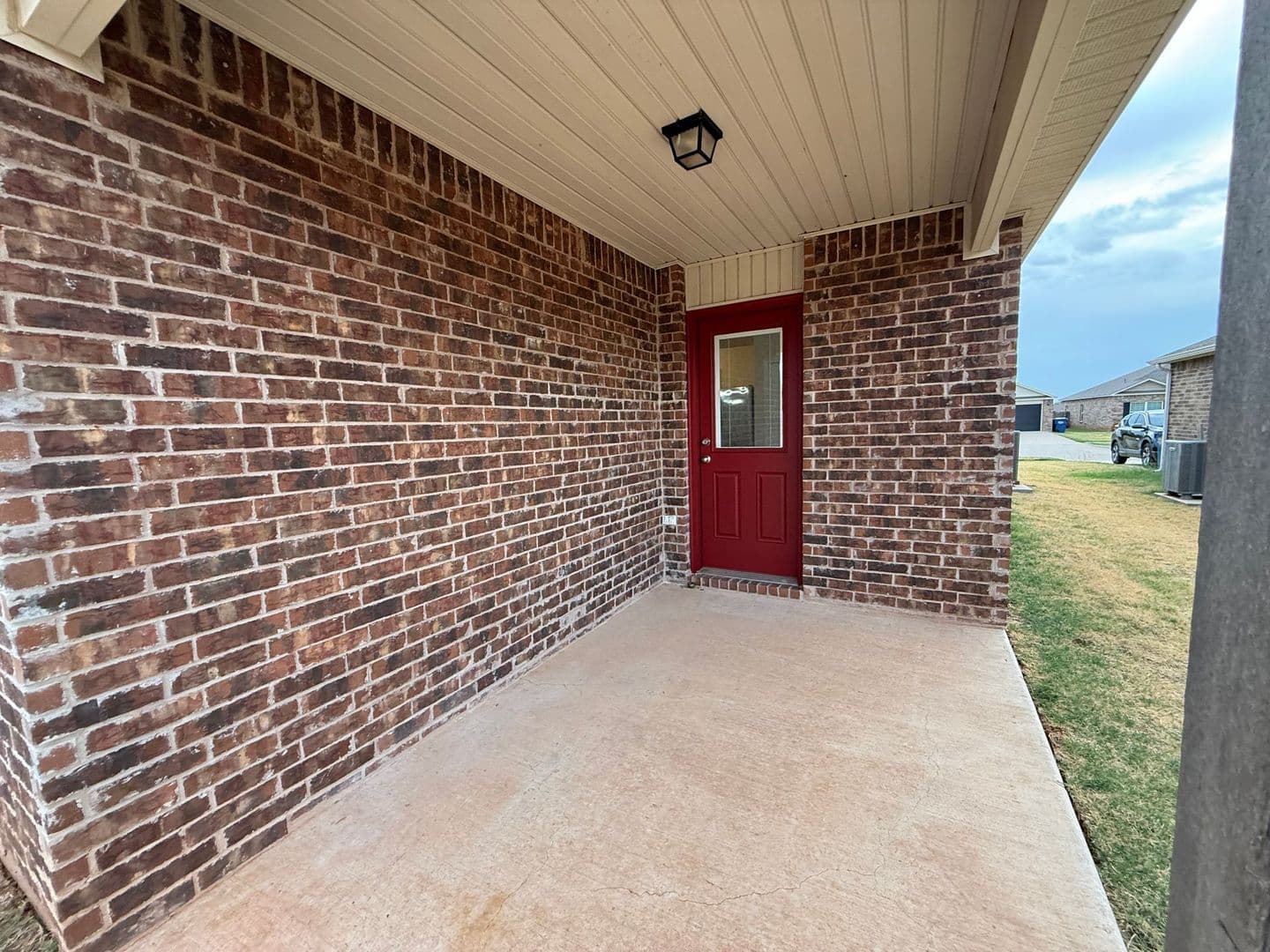 Mustang House: 1017 N Pheasant Way
