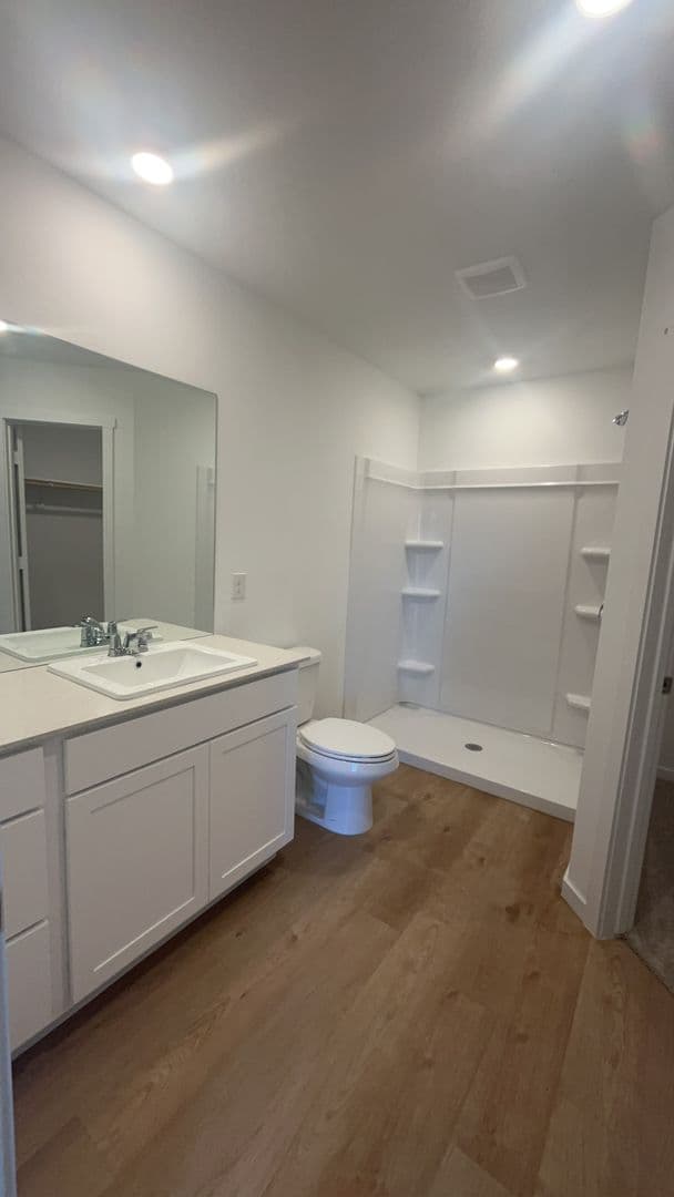 Edmond House: 20501 Velvet Street
