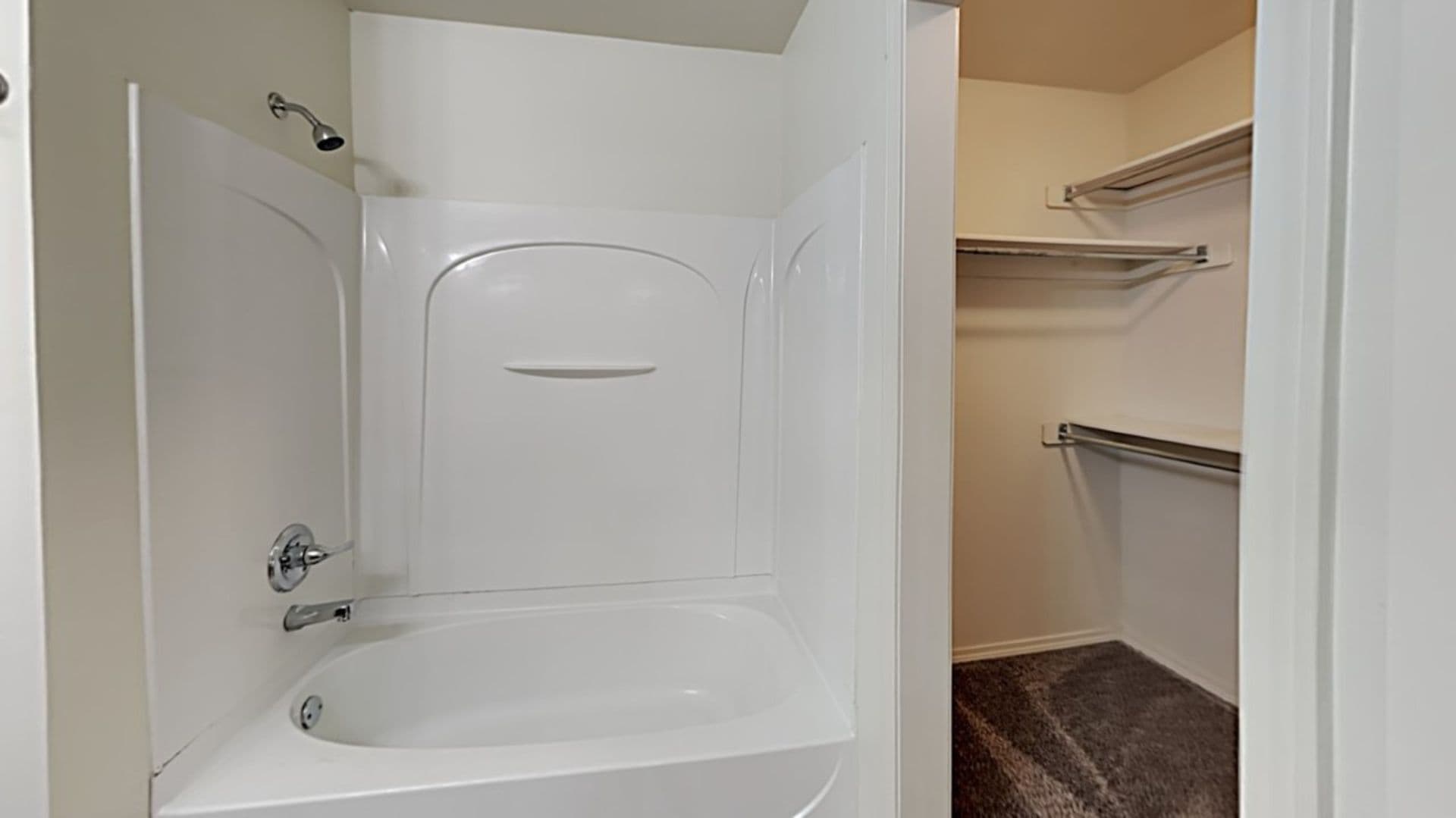 Yukon House: 3605 Galatian Way