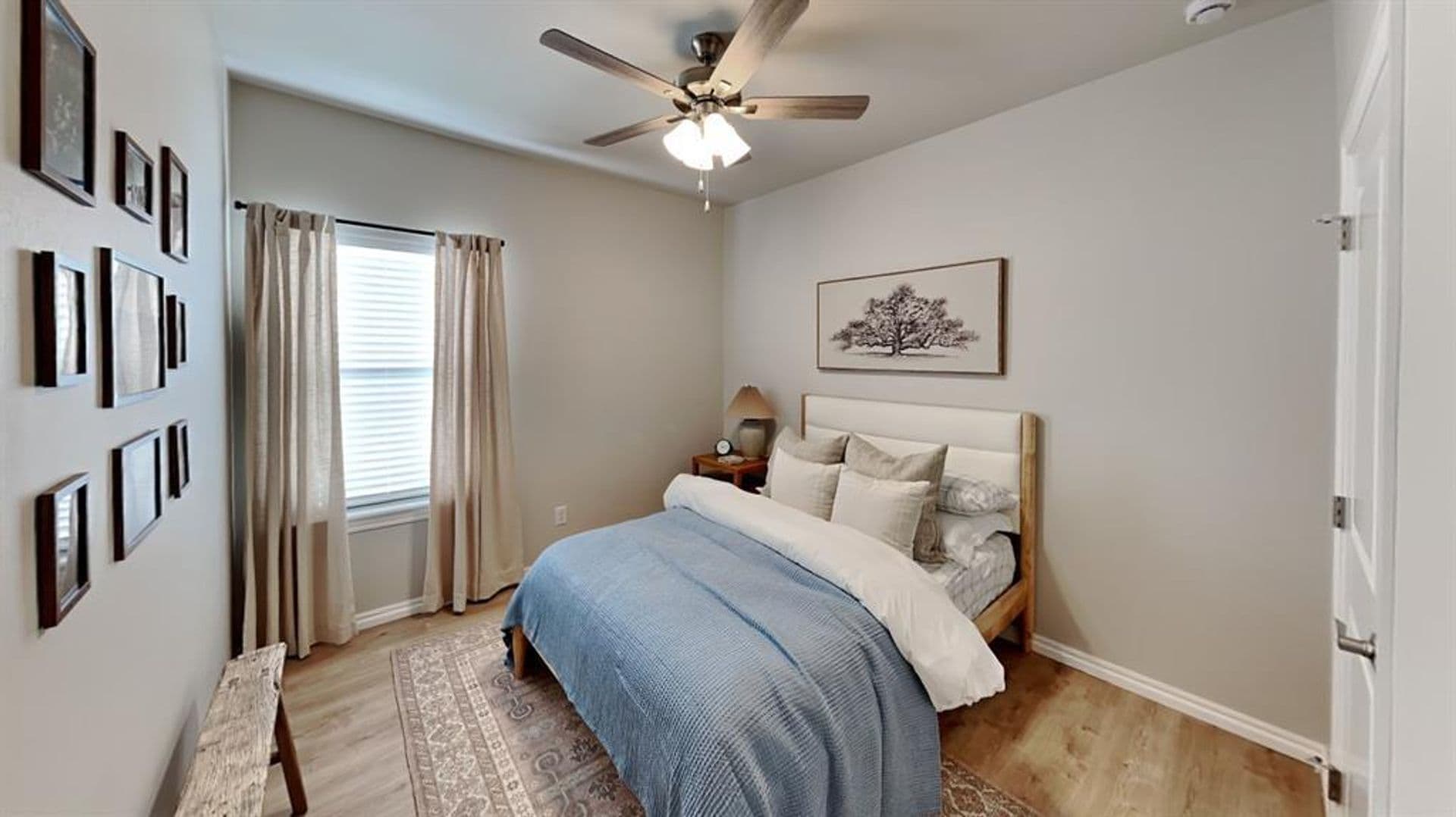 Warr Acres House: 7020 Labelle Drive