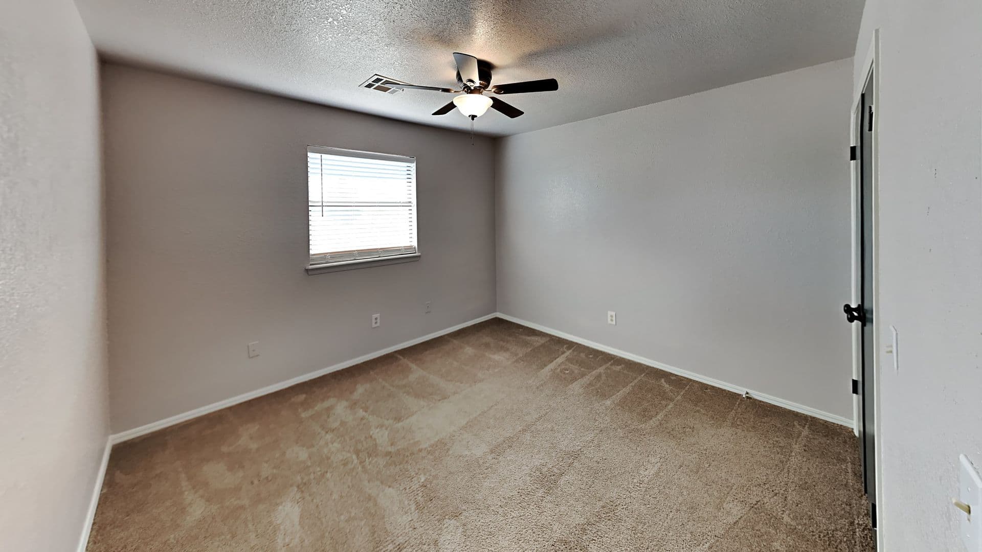 Edmond House: 1012 Dustin Drive
