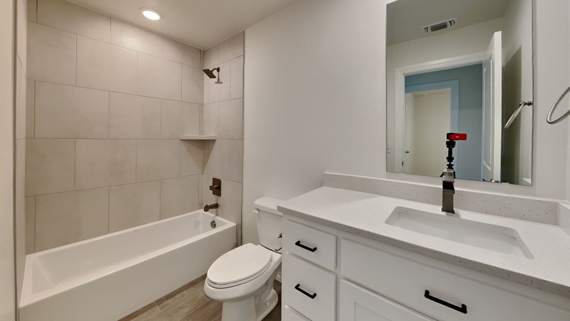 Edmond House: 3701 Lynne Ave.