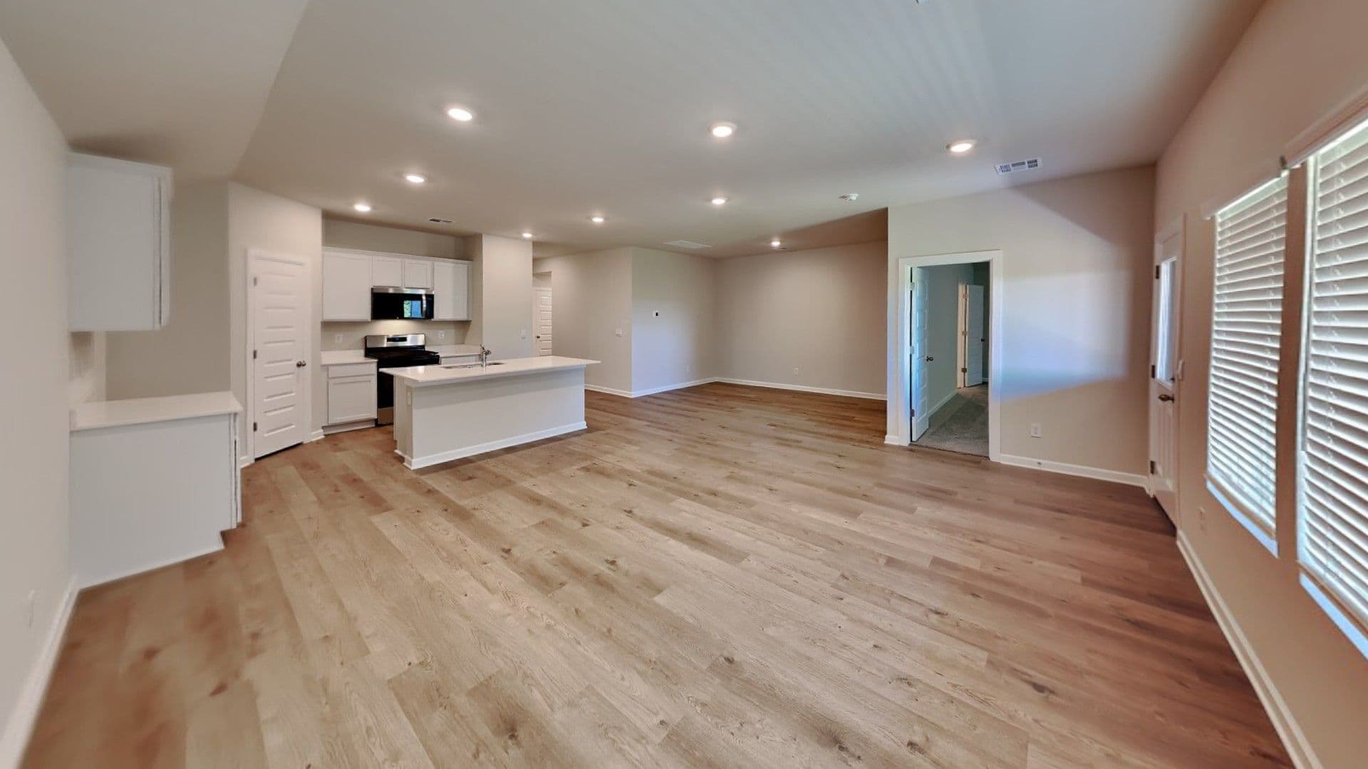 Piedmont House: 16304 Cherokee Trail