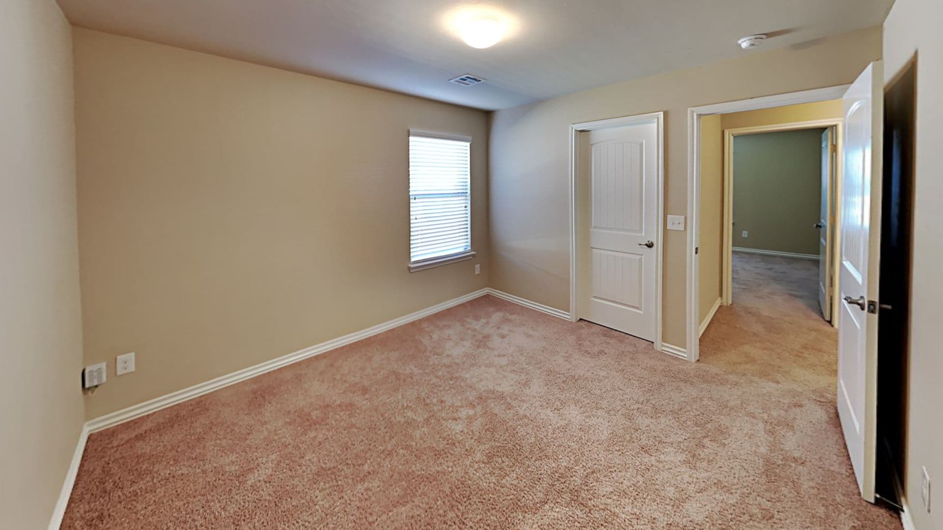 Yukon House: 2501 Ressie Lane