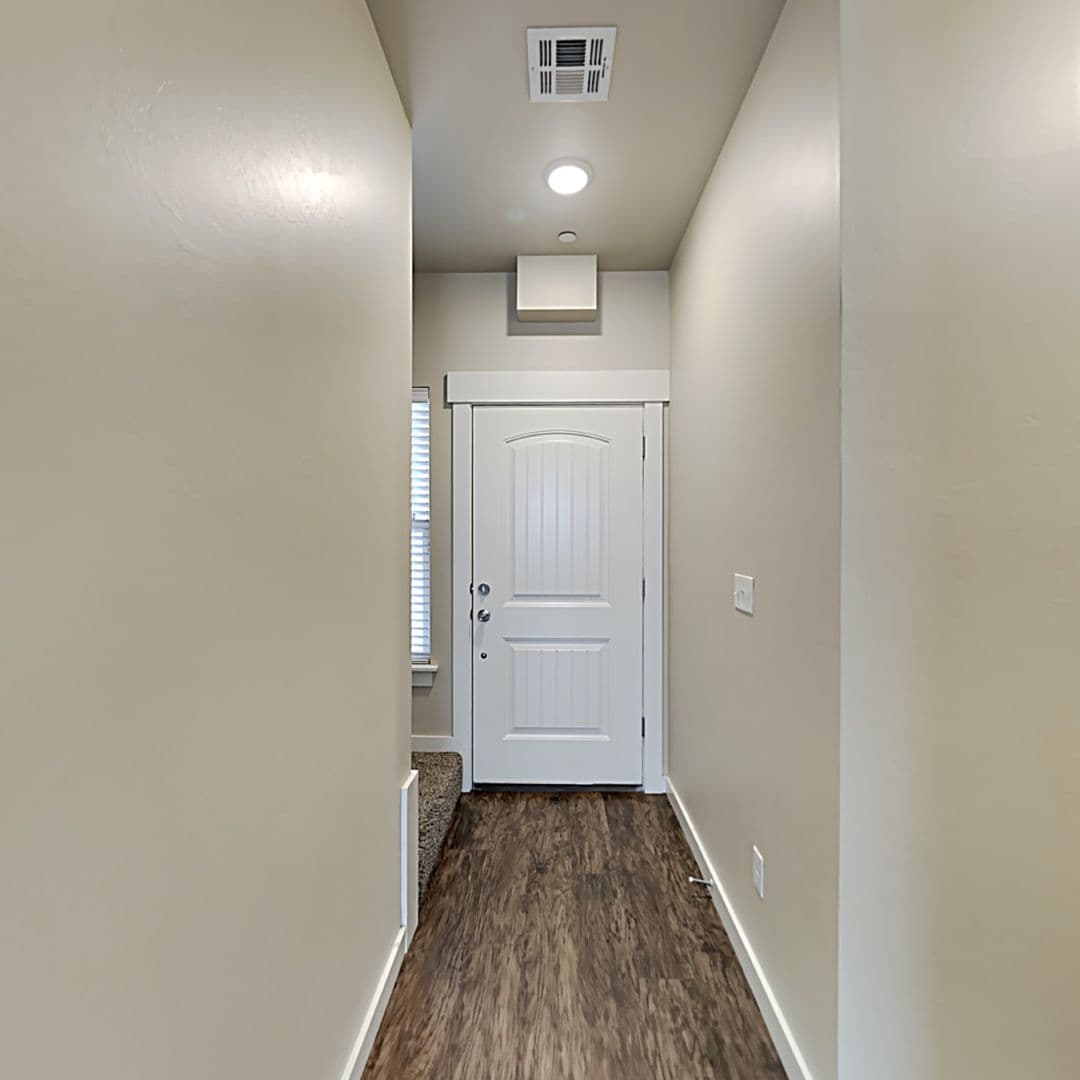 Moore House: 778 SW 13th Street