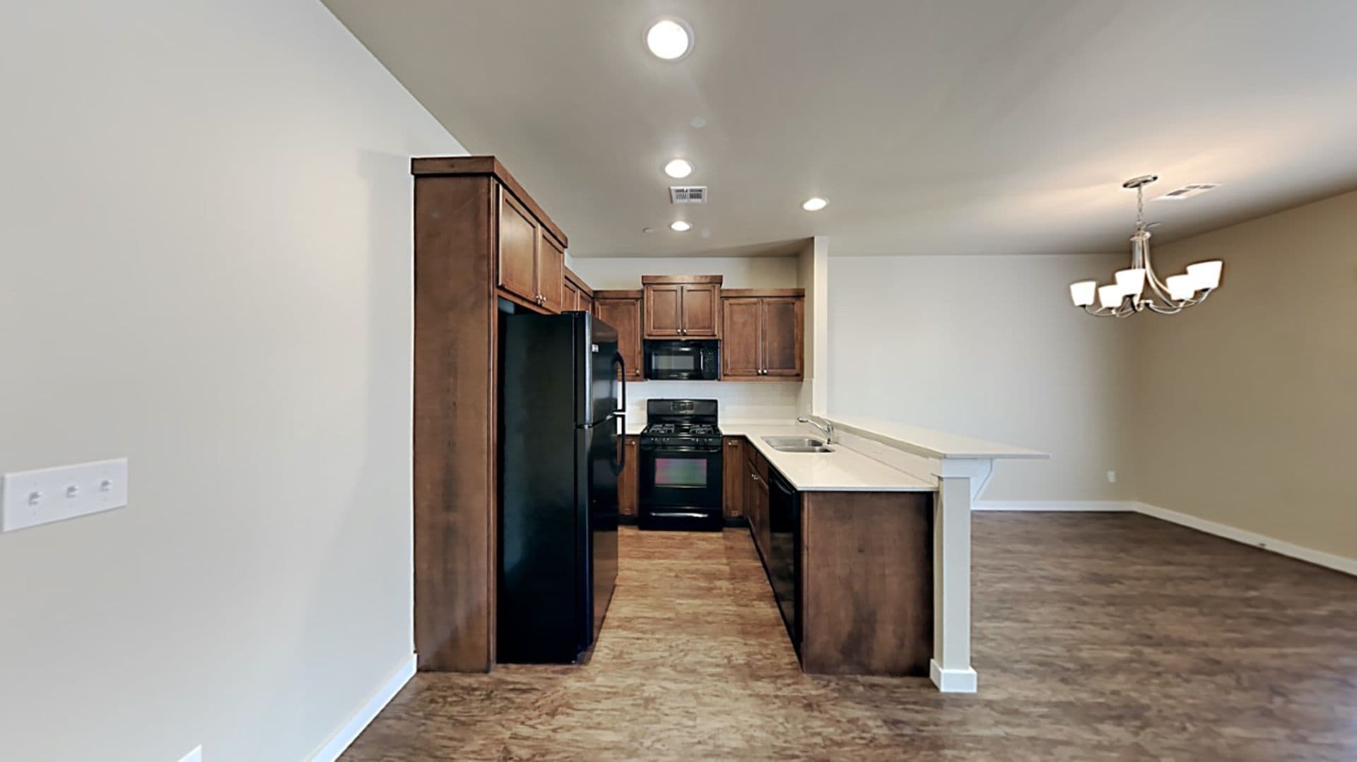 Moore House: 778 SW 13th Street