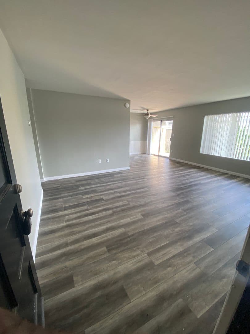 San Diego Apartment: 4140 Cleveland Ave