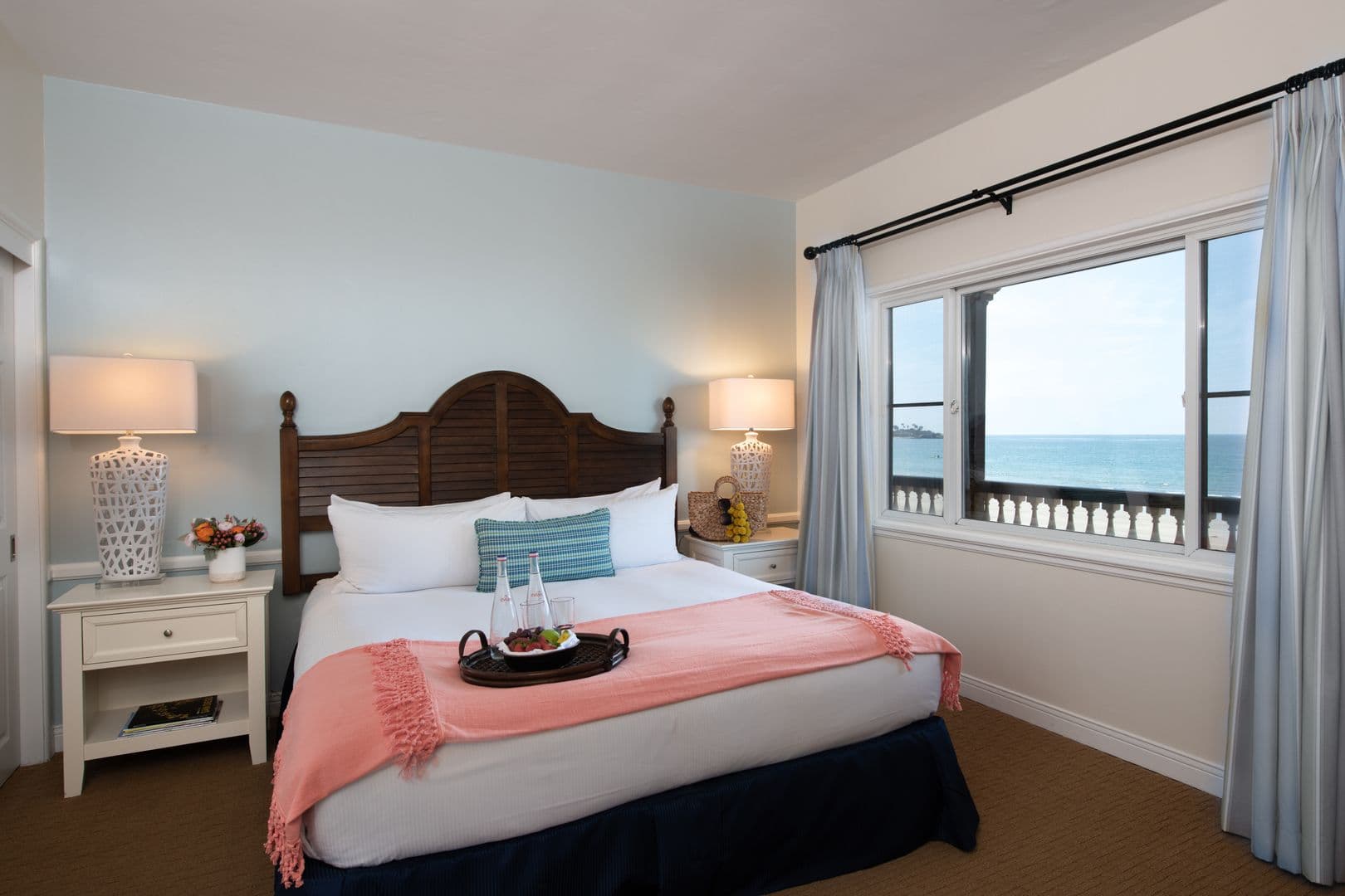 La Jolla Condo: 2000 Spindrift Drive