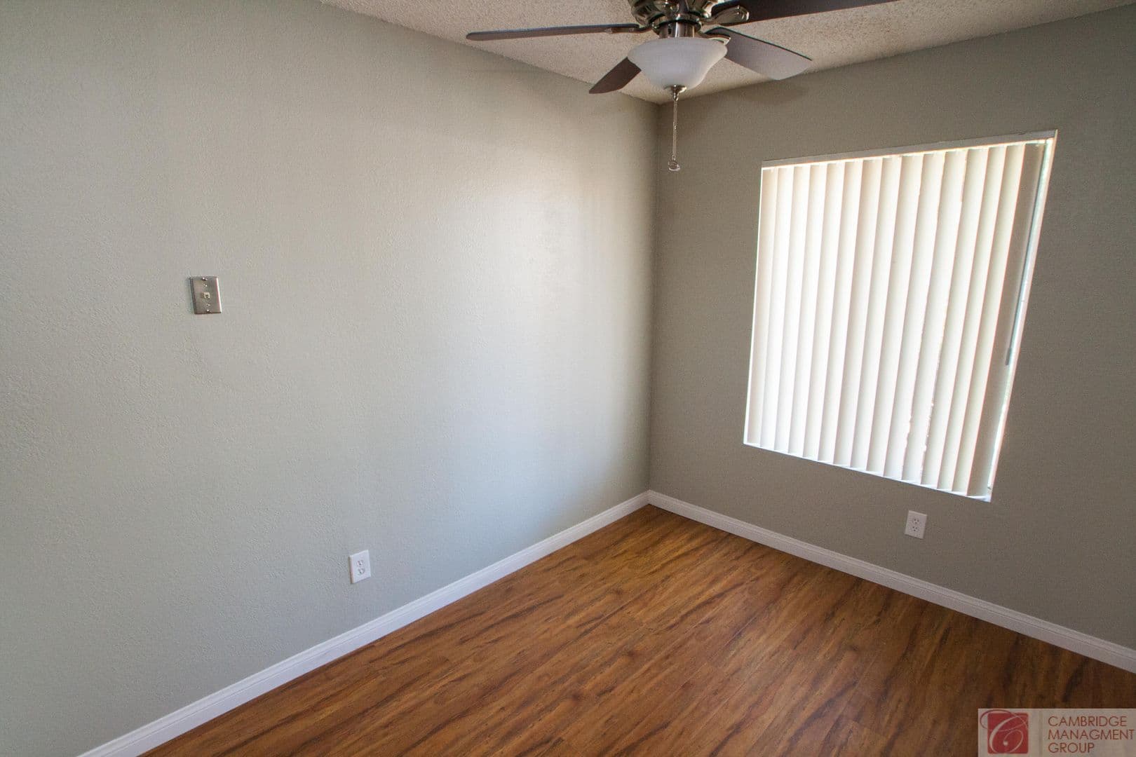 El Cajon Apartment: 1371 E Lexington Ave