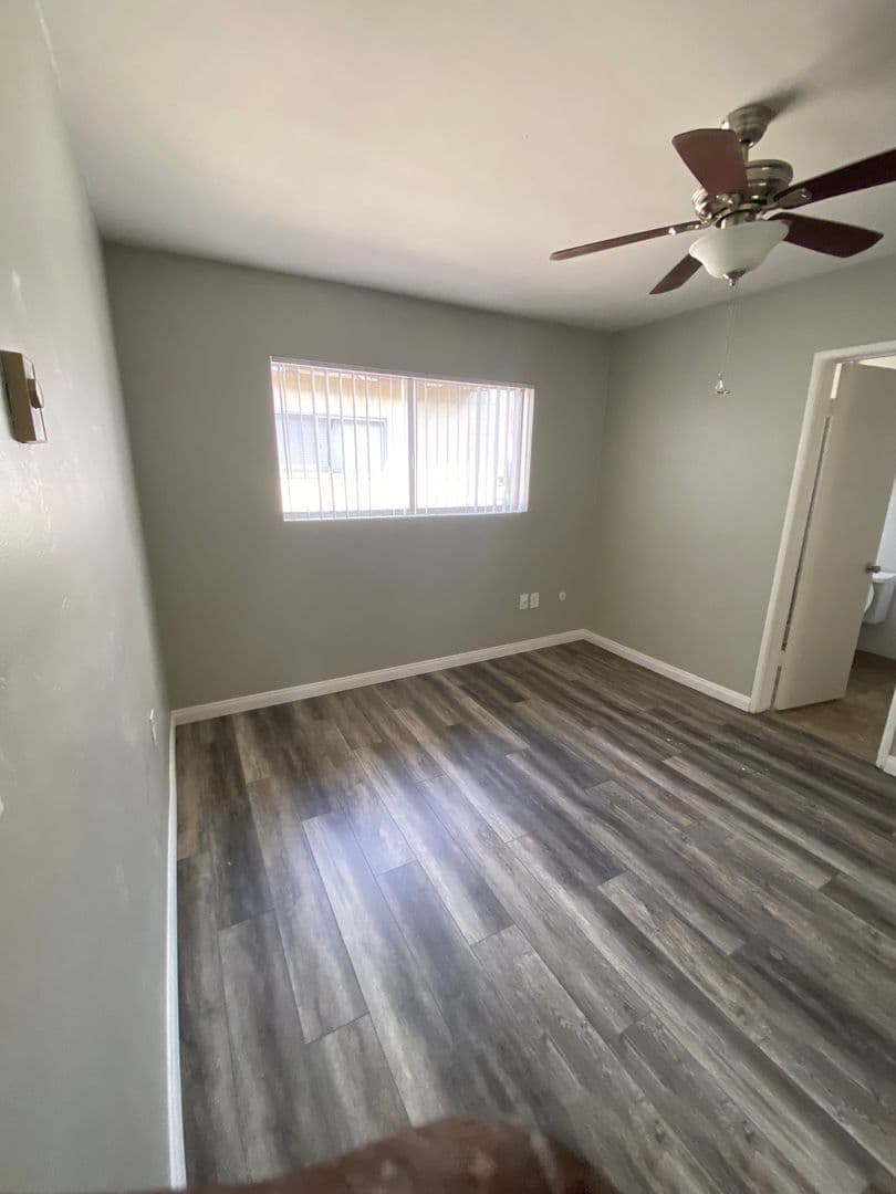 San Diego Apartment: 4140 Cleveland Ave