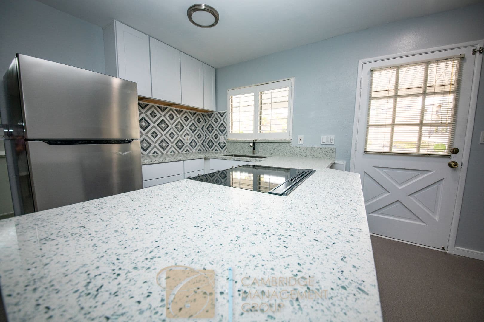 San Diego Apartment: 3730 Goldfinch St