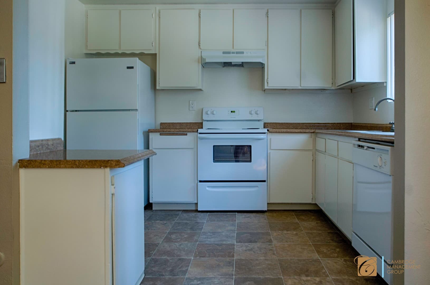 Ramona Apartment: 1606 Montecito Rd