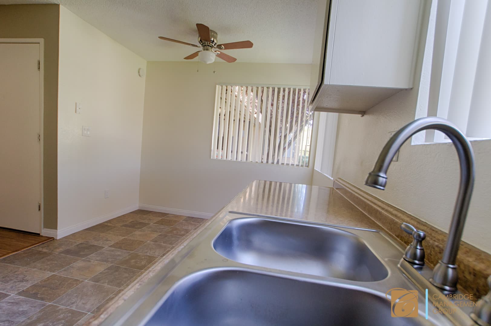 Ramona Apartment: 1606 Montecito Rd