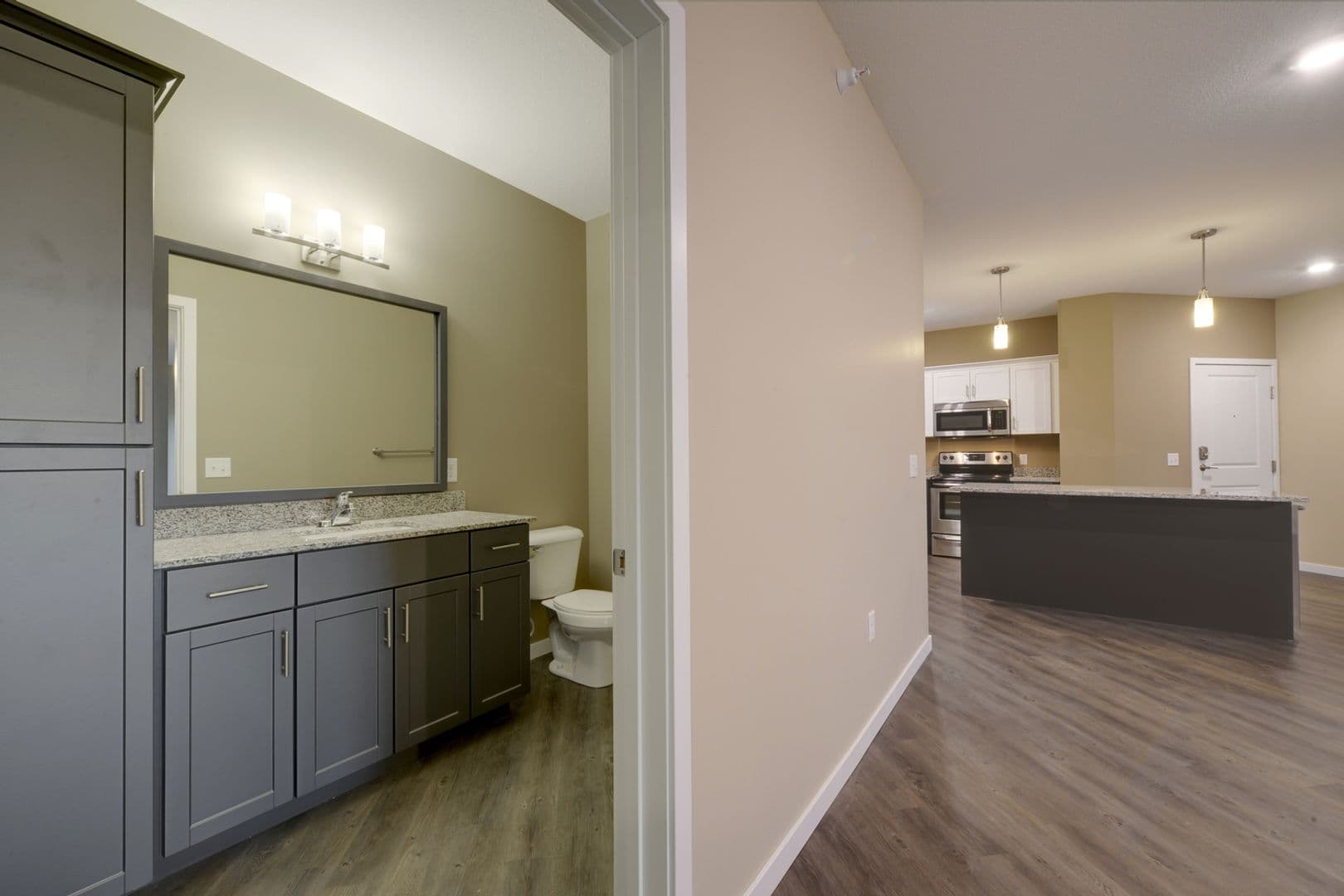 Mankato Apartment: 1050 Marsh Street