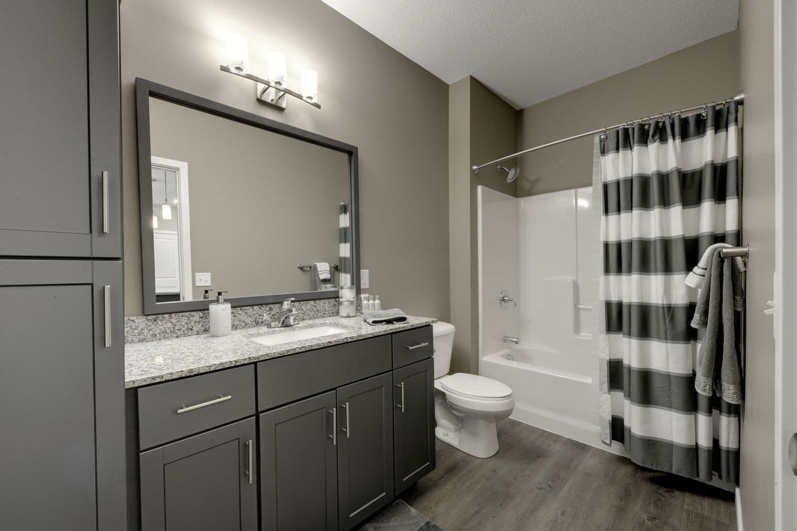 Mankato Apartment: 1050 Marsh Street