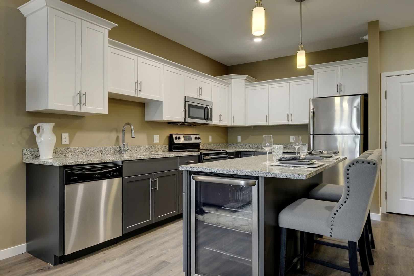 Mankato Apartment: 1050 Marsh Street
