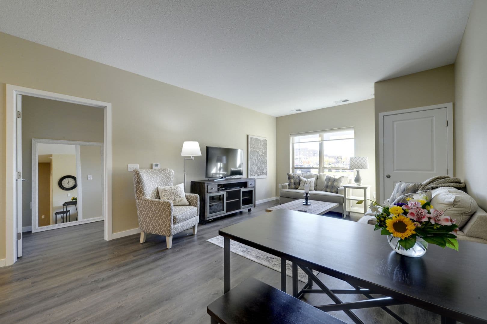 Mankato Apartment: 1050 Marsh Street