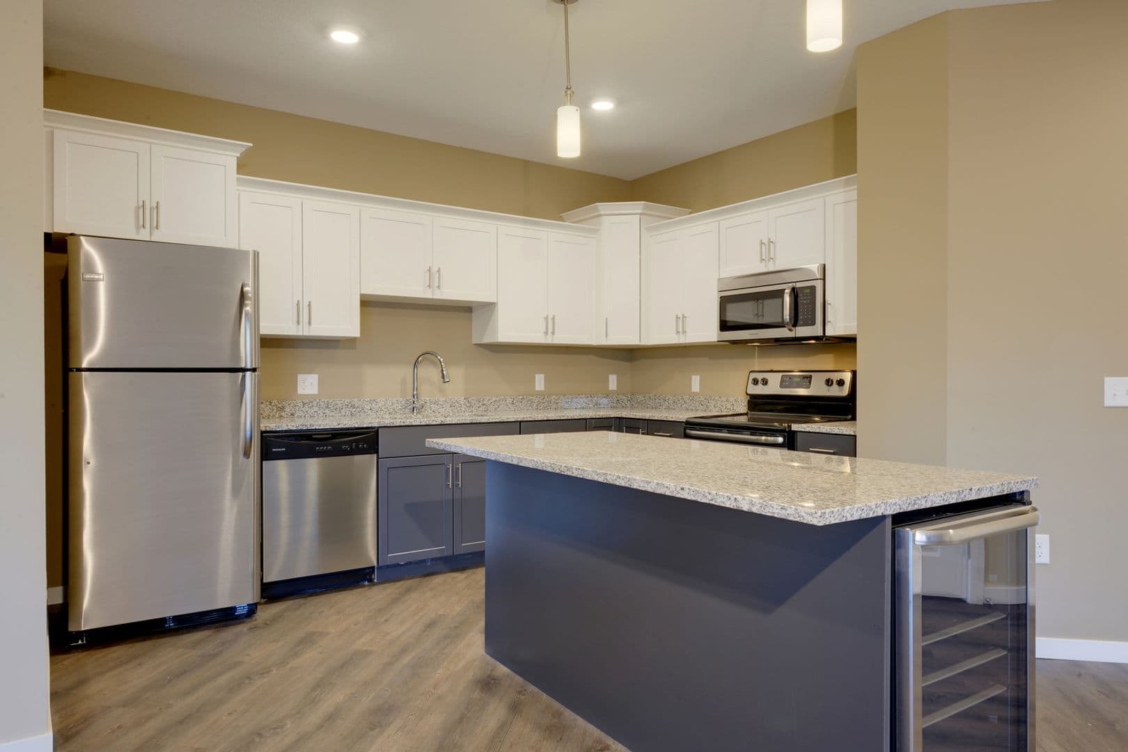 Mankato Apartment: 1050 Marsh Street