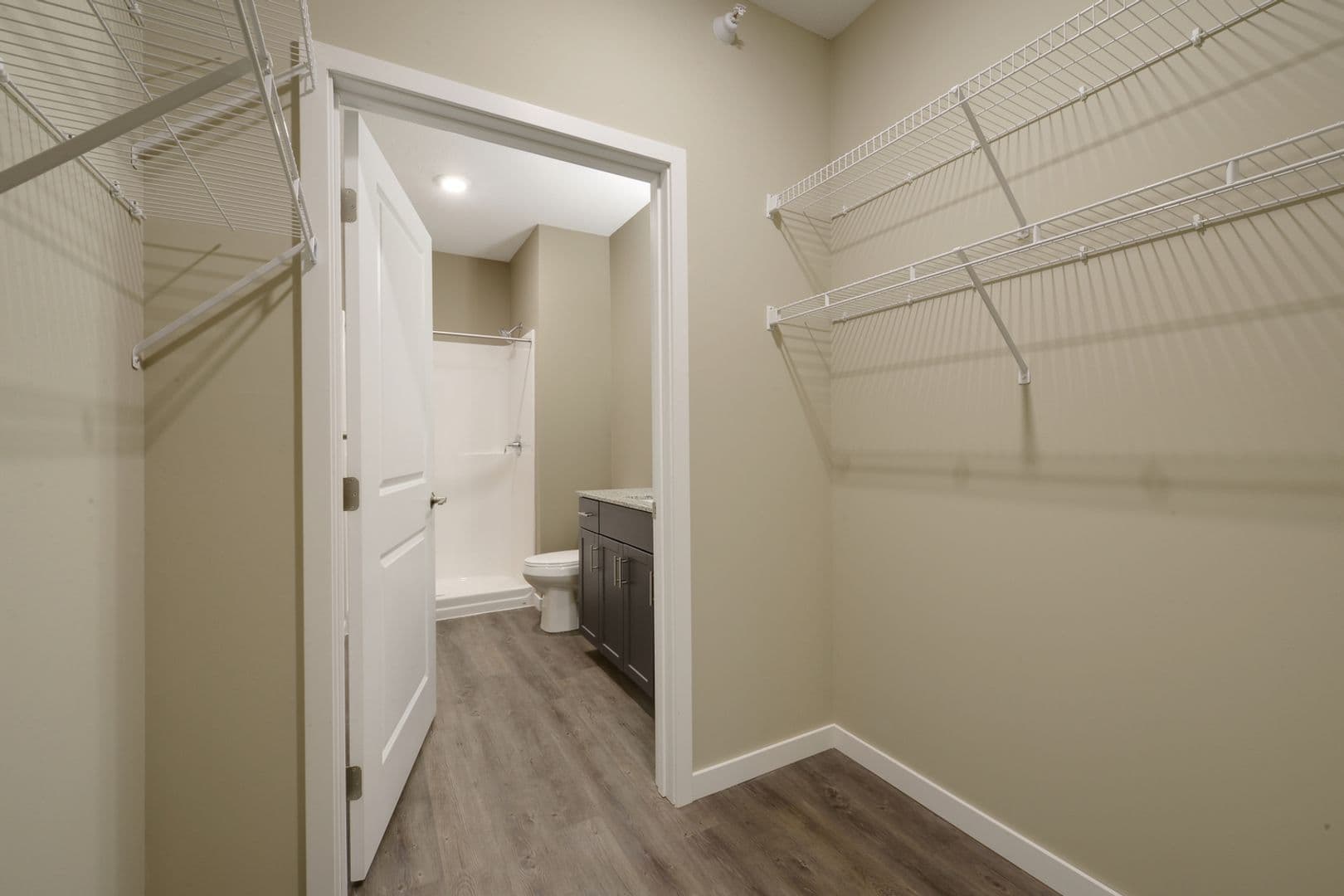 Mankato Apartment: 1050 Marsh Street