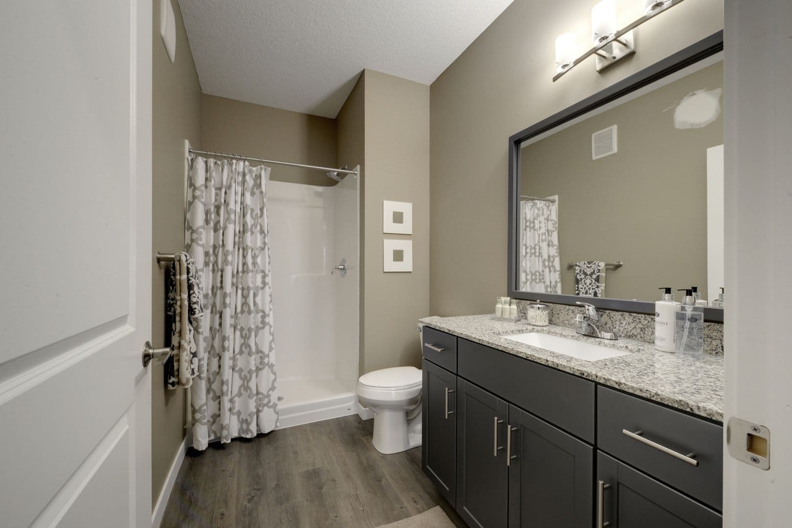 Mankato Apartment: 1050 Marsh Street