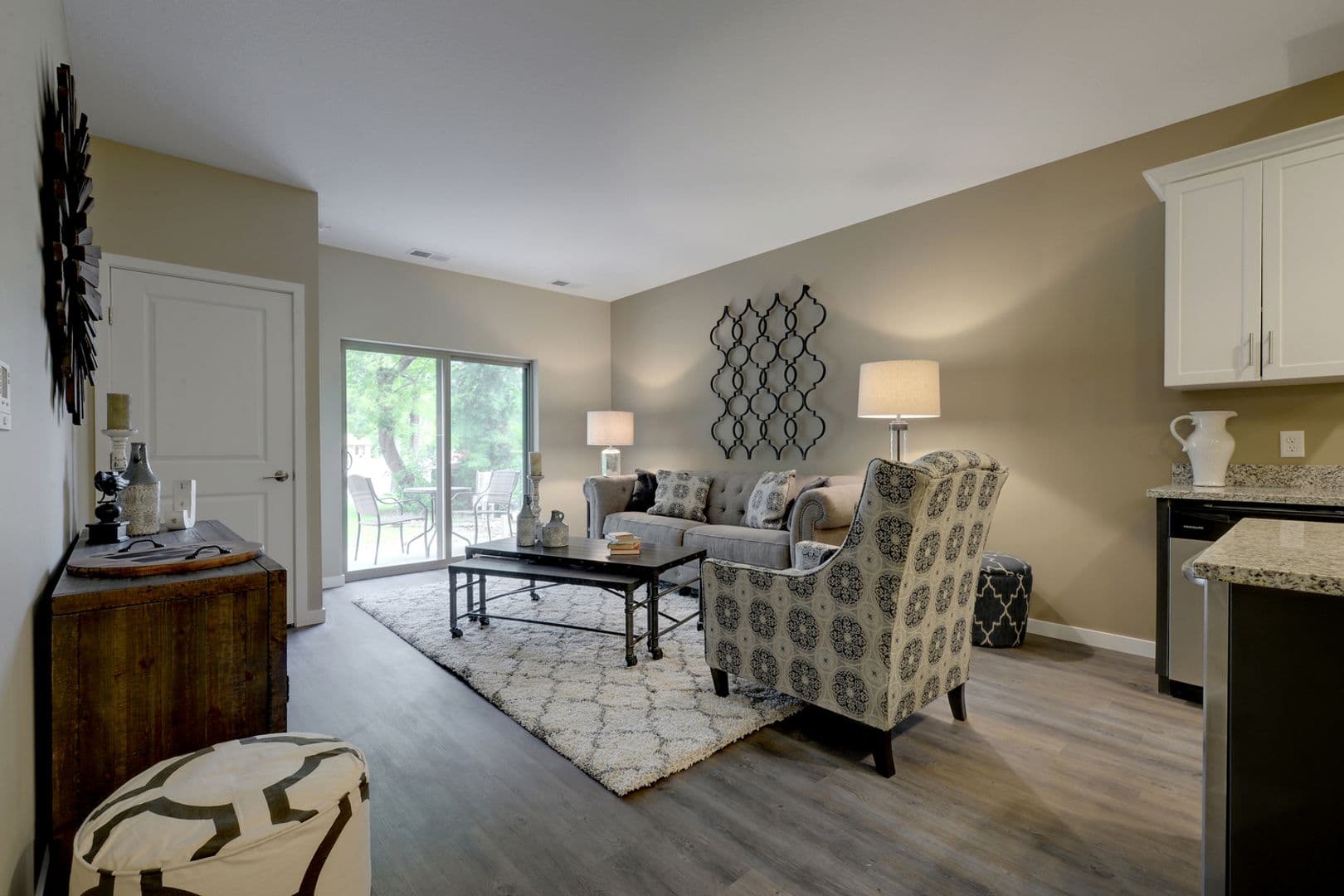 Mankato Apartment: 1050 Marsh Street