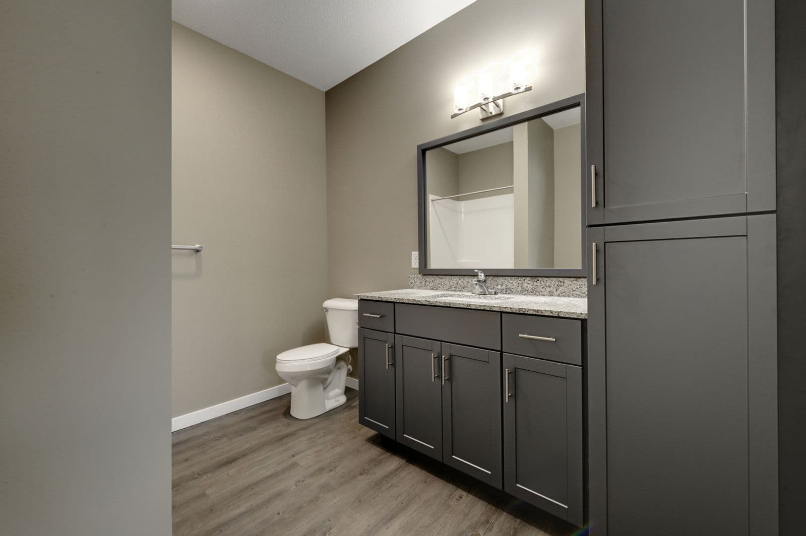 Mankato Apartment: 1050 Marsh Street