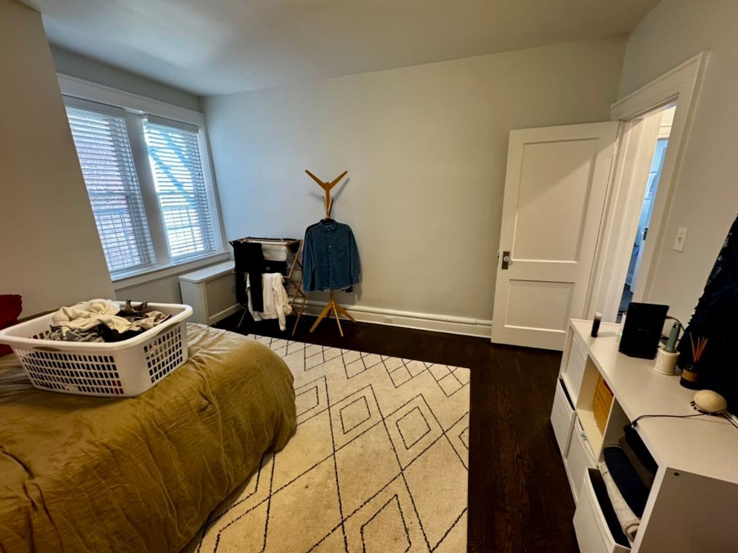 Montclair Apartment: 47 Union Street
