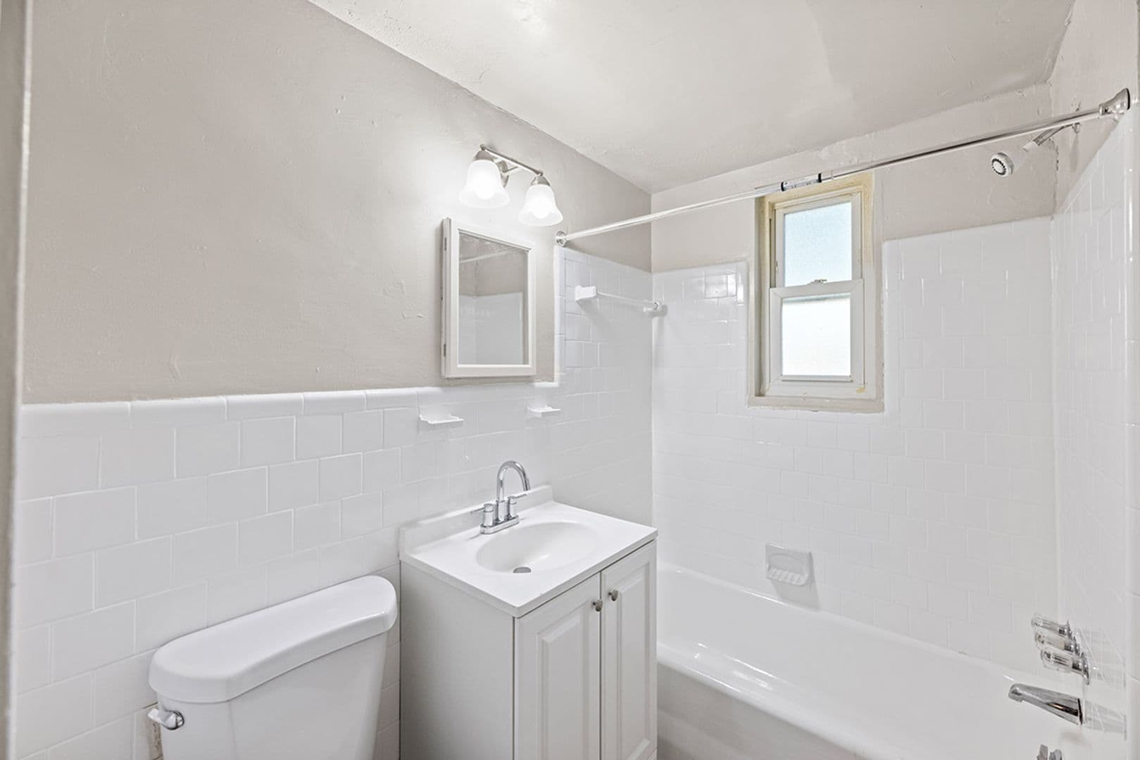Laurel Apartment: 600 Main Street