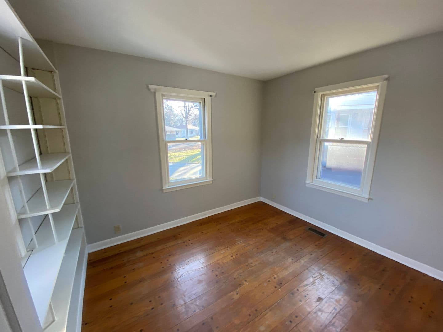 Champaign House: 700 Dover PL