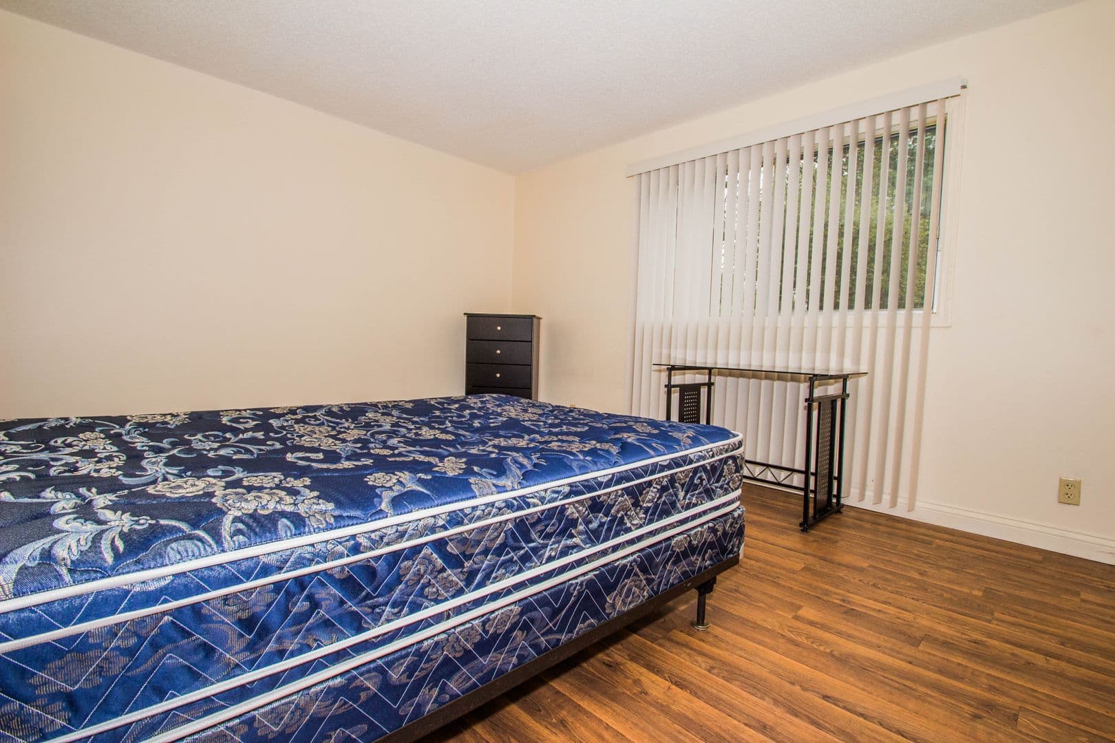 Urbana Apartment: 306-410 E Michigan