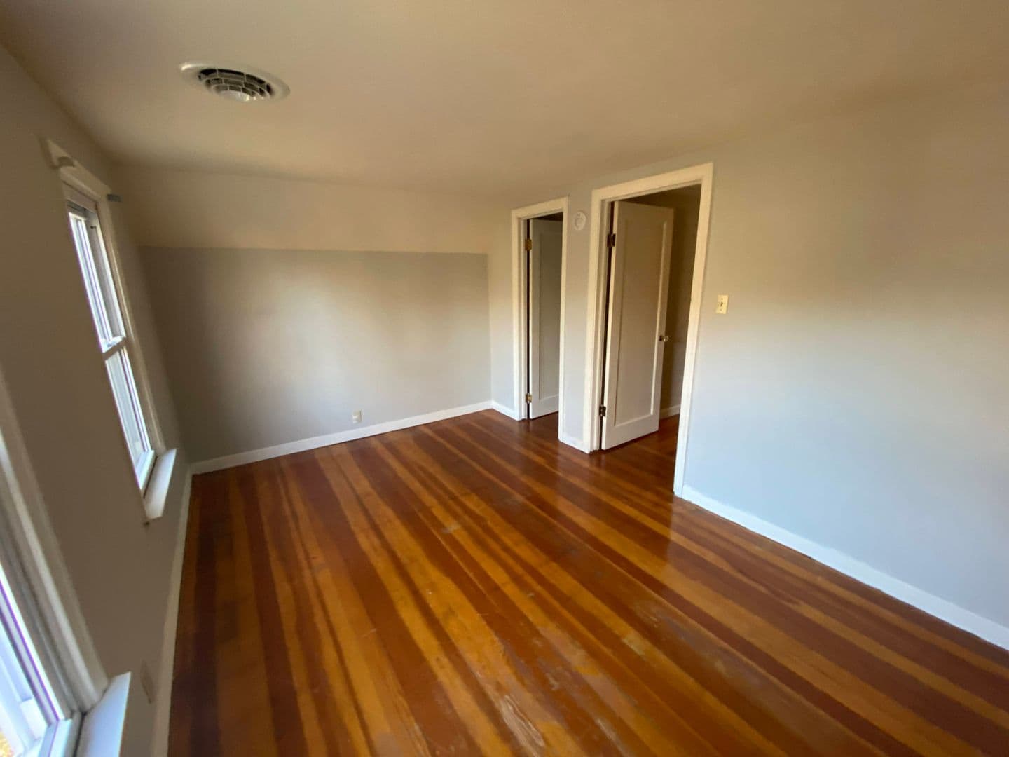 Champaign House: 700 Dover PL