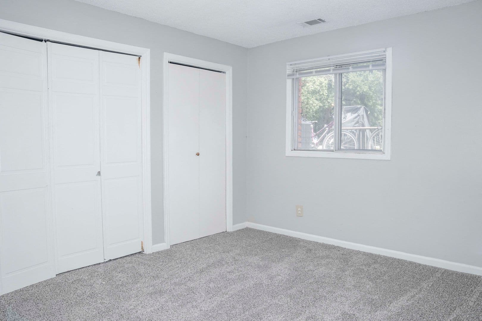 Urbana Apartment: 306-410 E Michigan