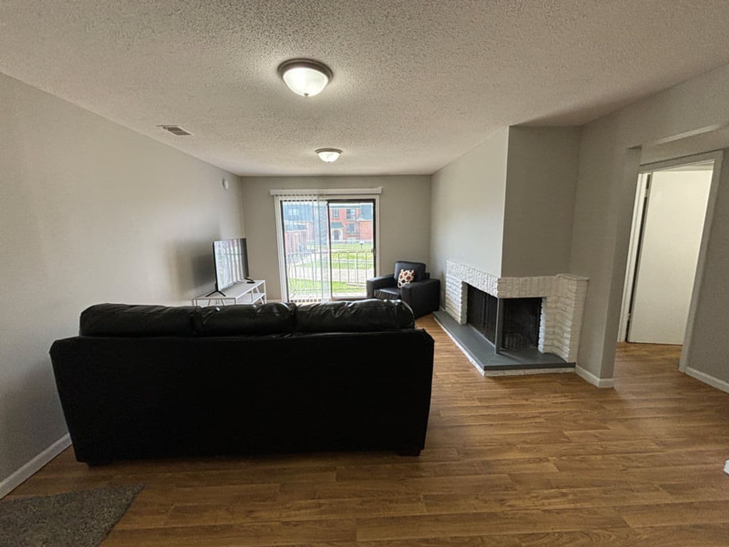 Urbana Apartment: 306-410 E Michigan