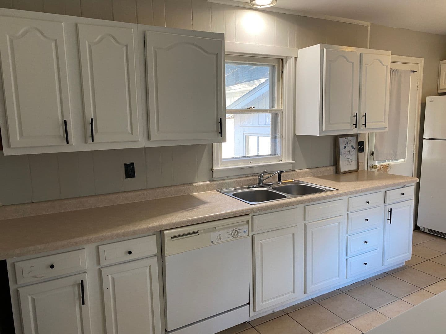 Champaign House: 700 Dover PL