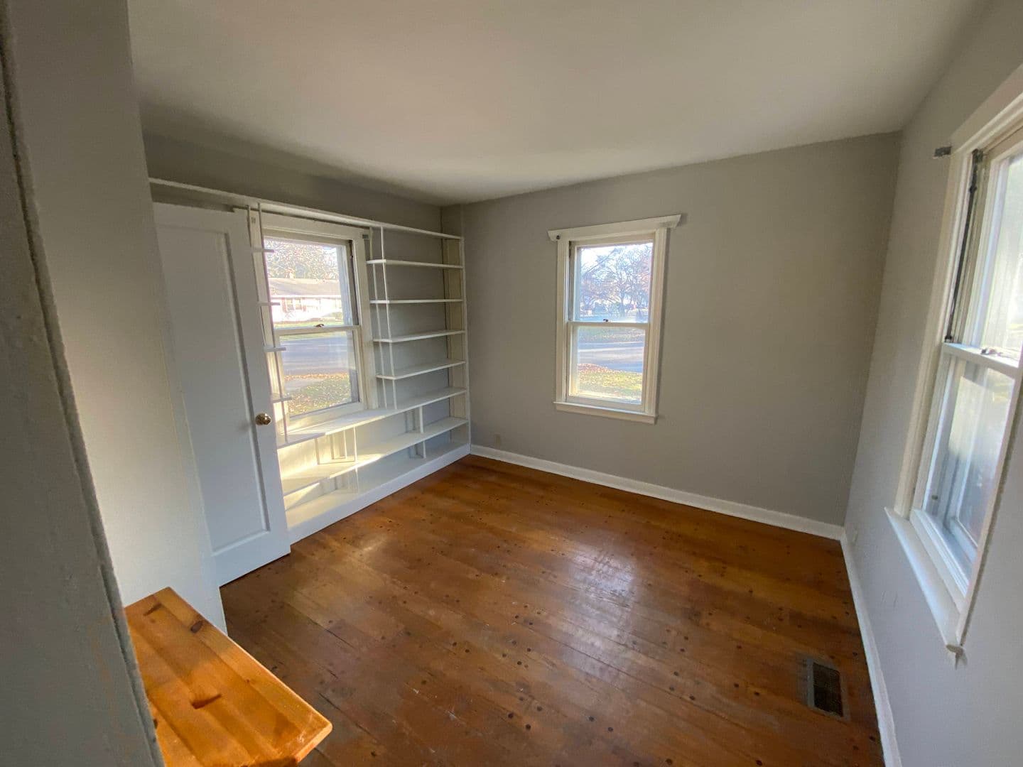 Champaign House: 700 Dover PL