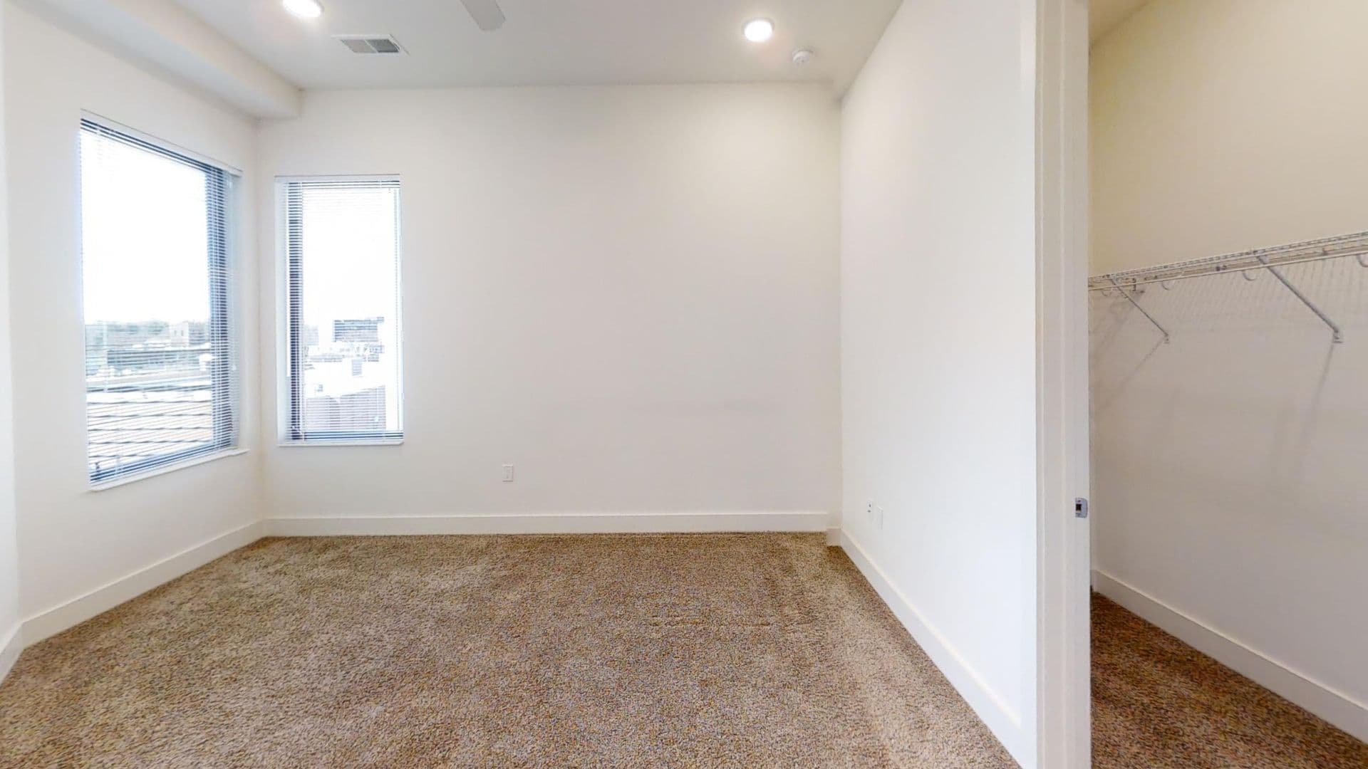 Champaign Apartment: 217 S Neil St