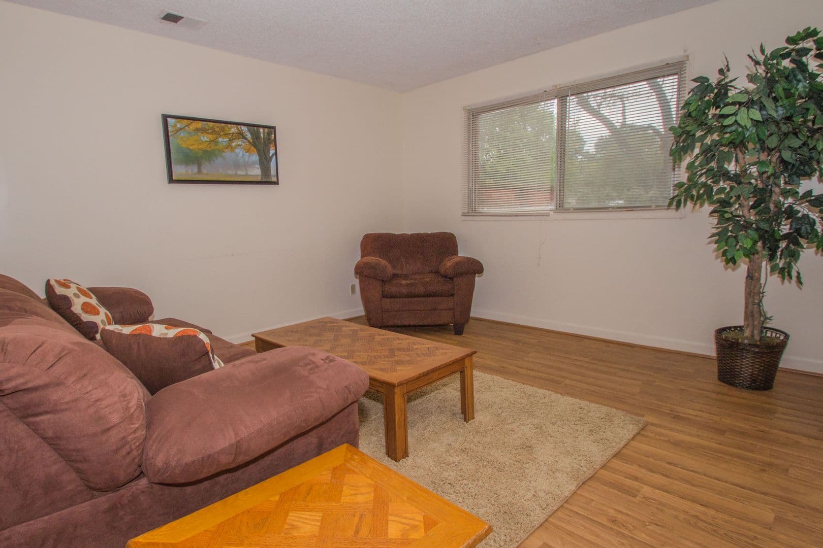 Urbana Apartment: 306-410 E Michigan