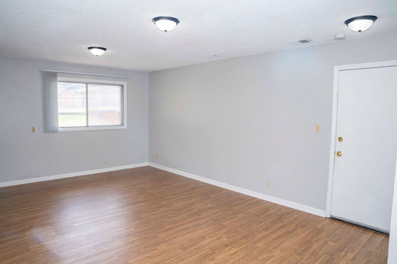 Urbana Apartment: 306-410 E Michigan