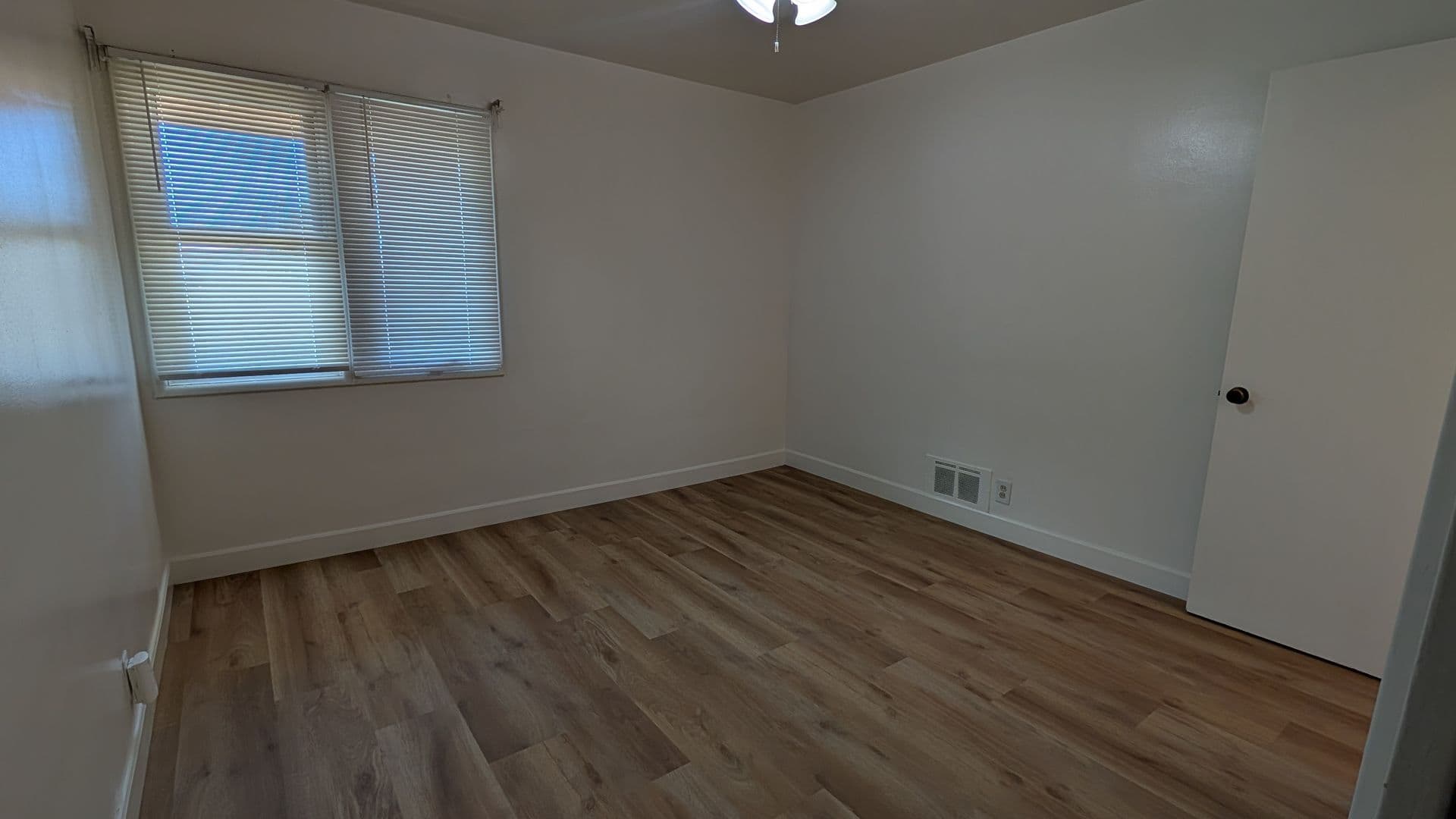 Pasadena Apartment: 42 S. Berkeley Ave