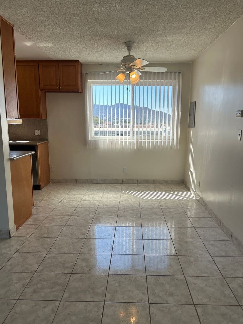 Glendale Apartment: 1165 Thompson Ave.
